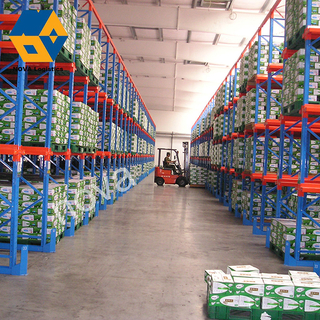 Warehouse VNA Pallet Rack Drive in Storage Racking System